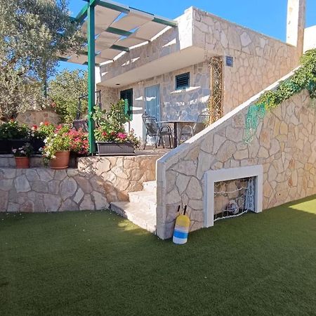 Apartment Igraliste Mirakul Seget Vranjica Exterior foto